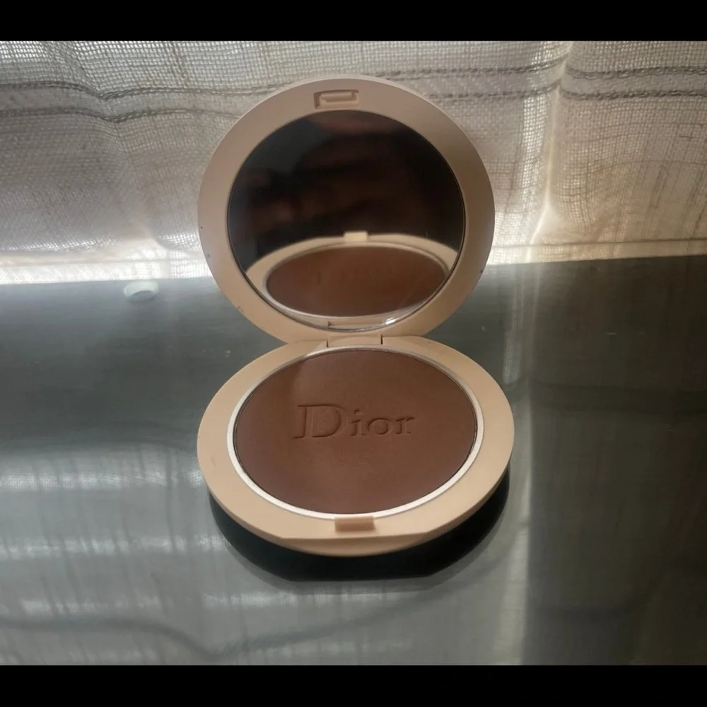 Dior Forever Natural Bronzer ( 8 Deep Bronze)